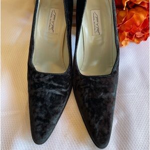 Spyr Black Velvet Heels